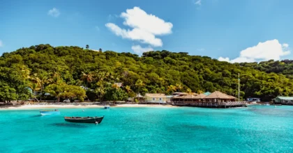 caribbean sailing holiday
