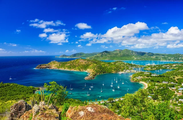 Vacances en voilier à Antigua